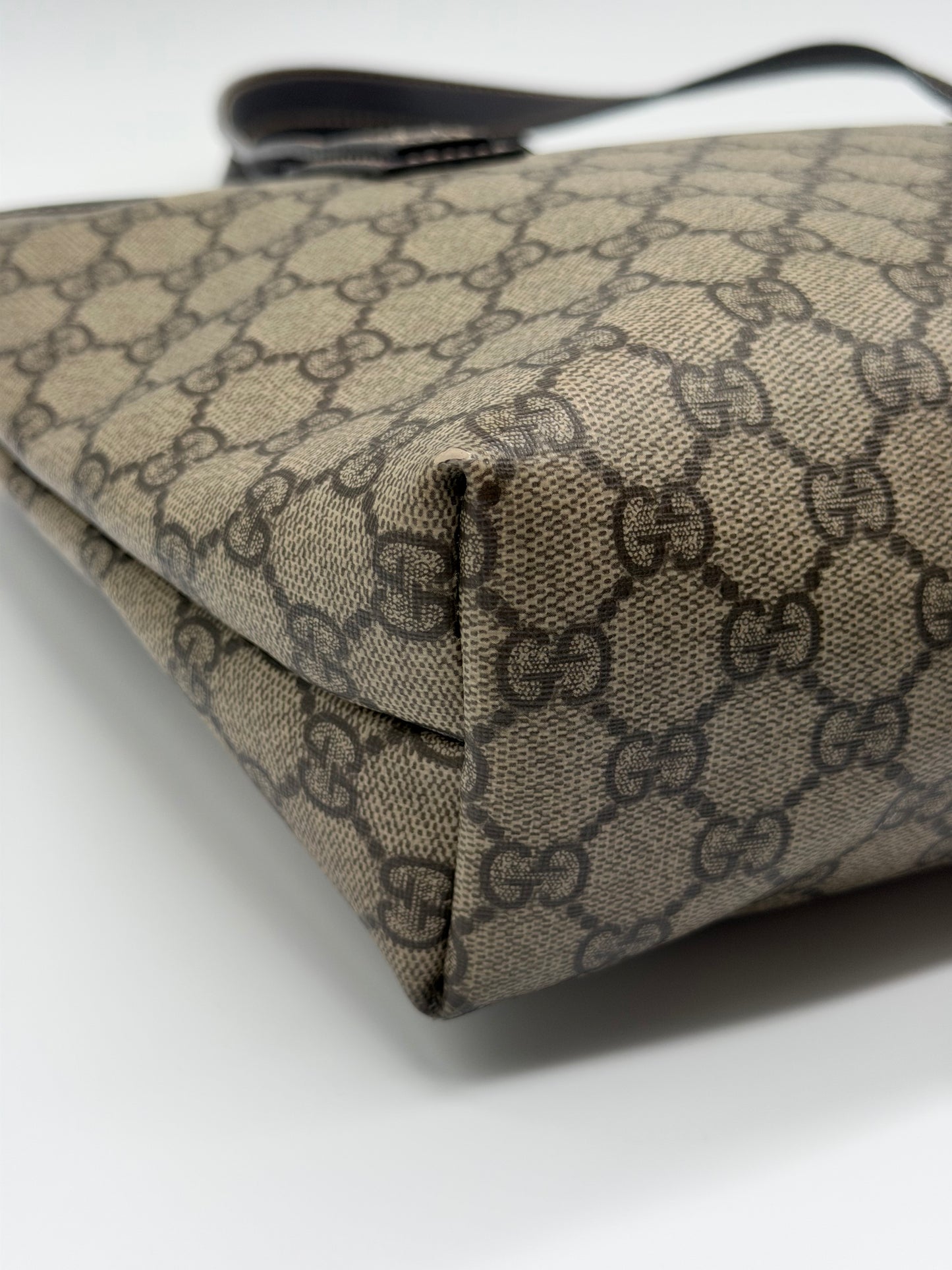 Gucci Supreme Monogram Tote