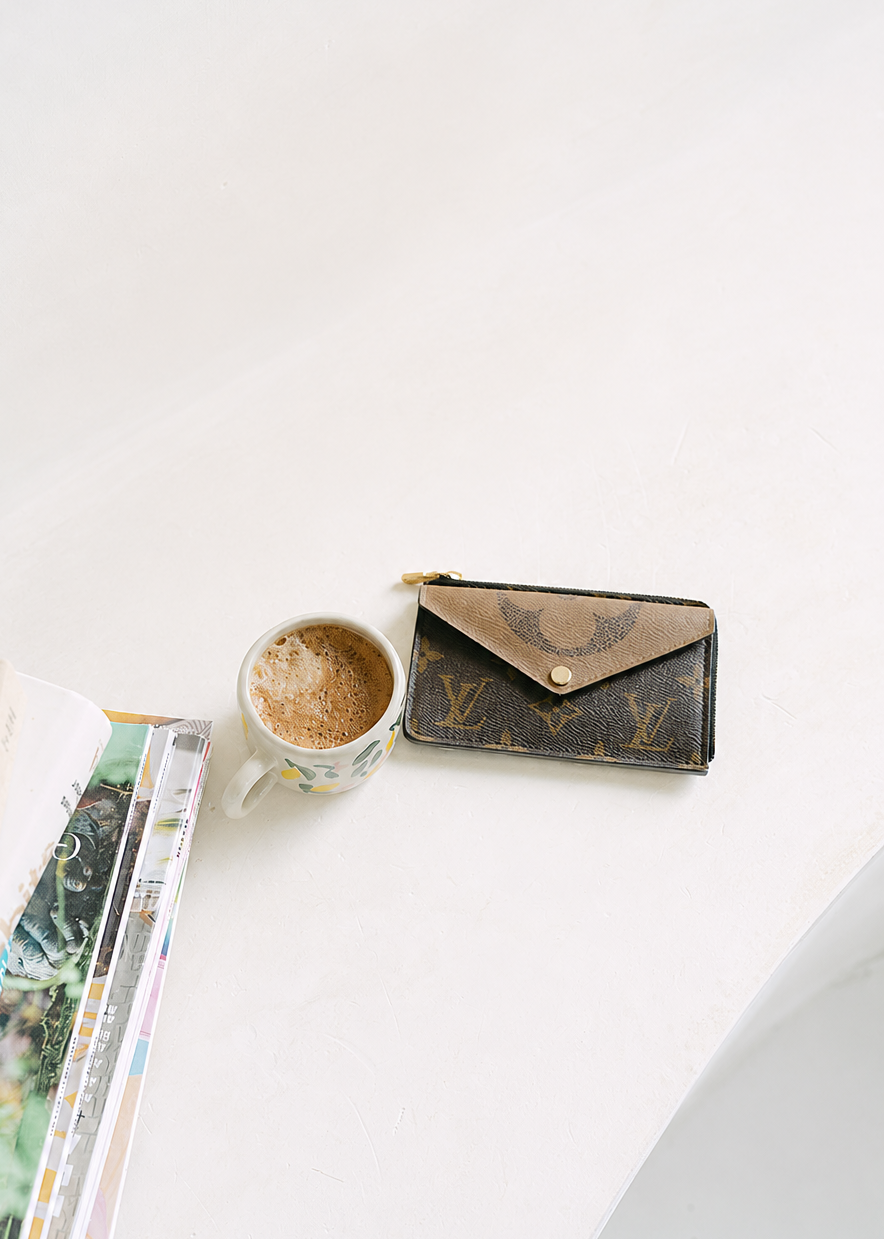 LV Reverse Monogram Card Holder