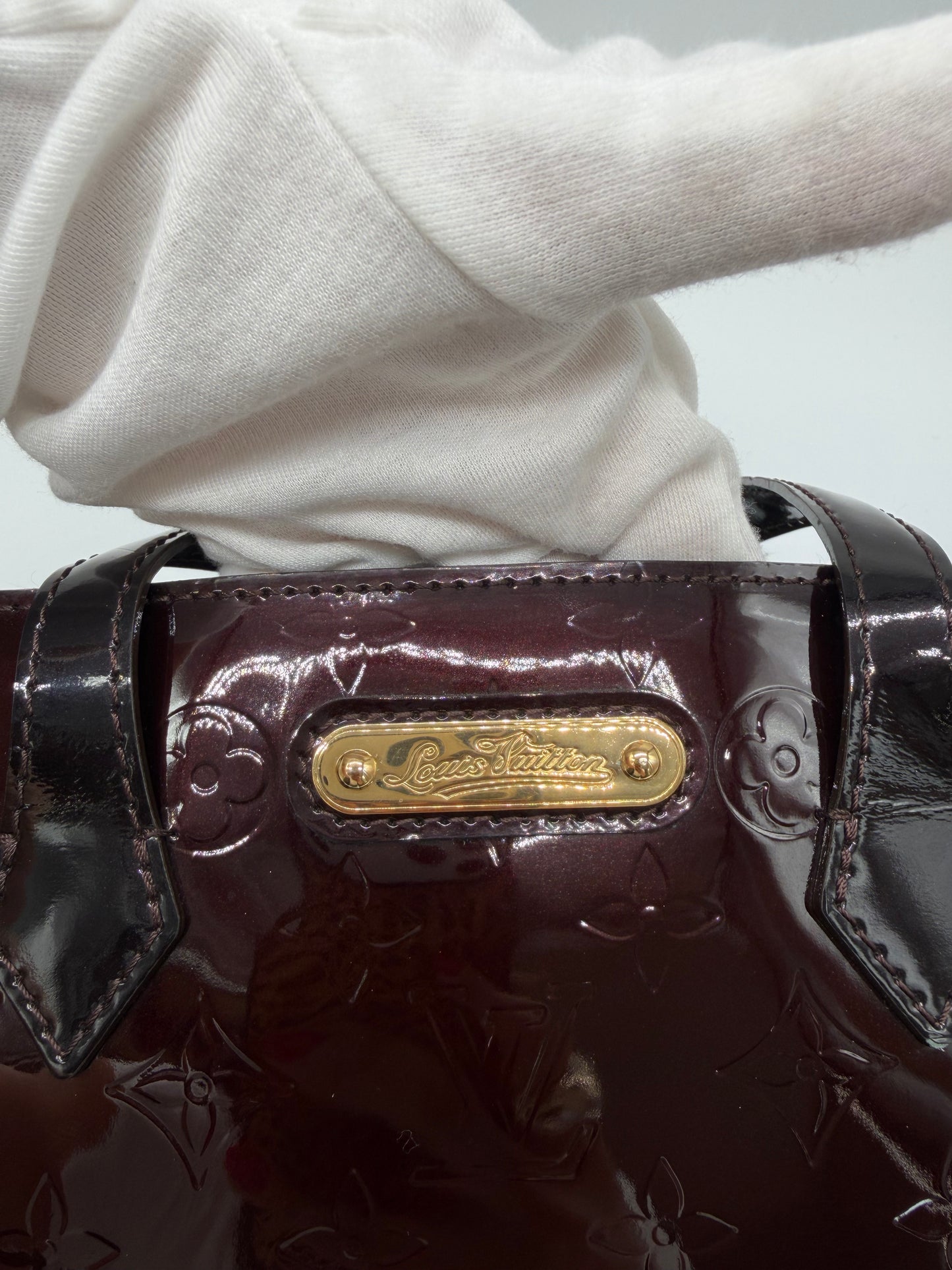 Louis Vuitton Vernis Wilshire PM Amarante