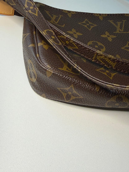 LV Monogram Pochette w/ Strap