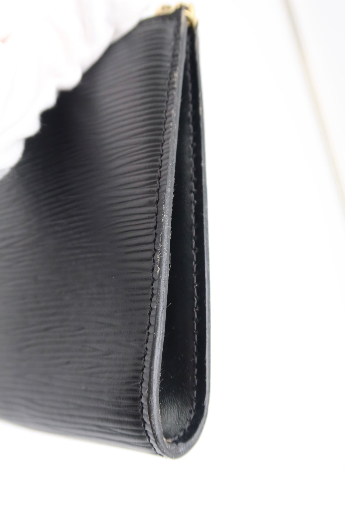 LV Black Epi Leather Pochette