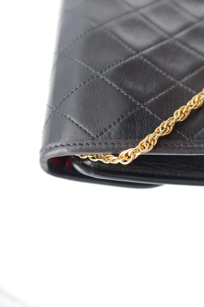 Vintage Chanel Wallet on Chain