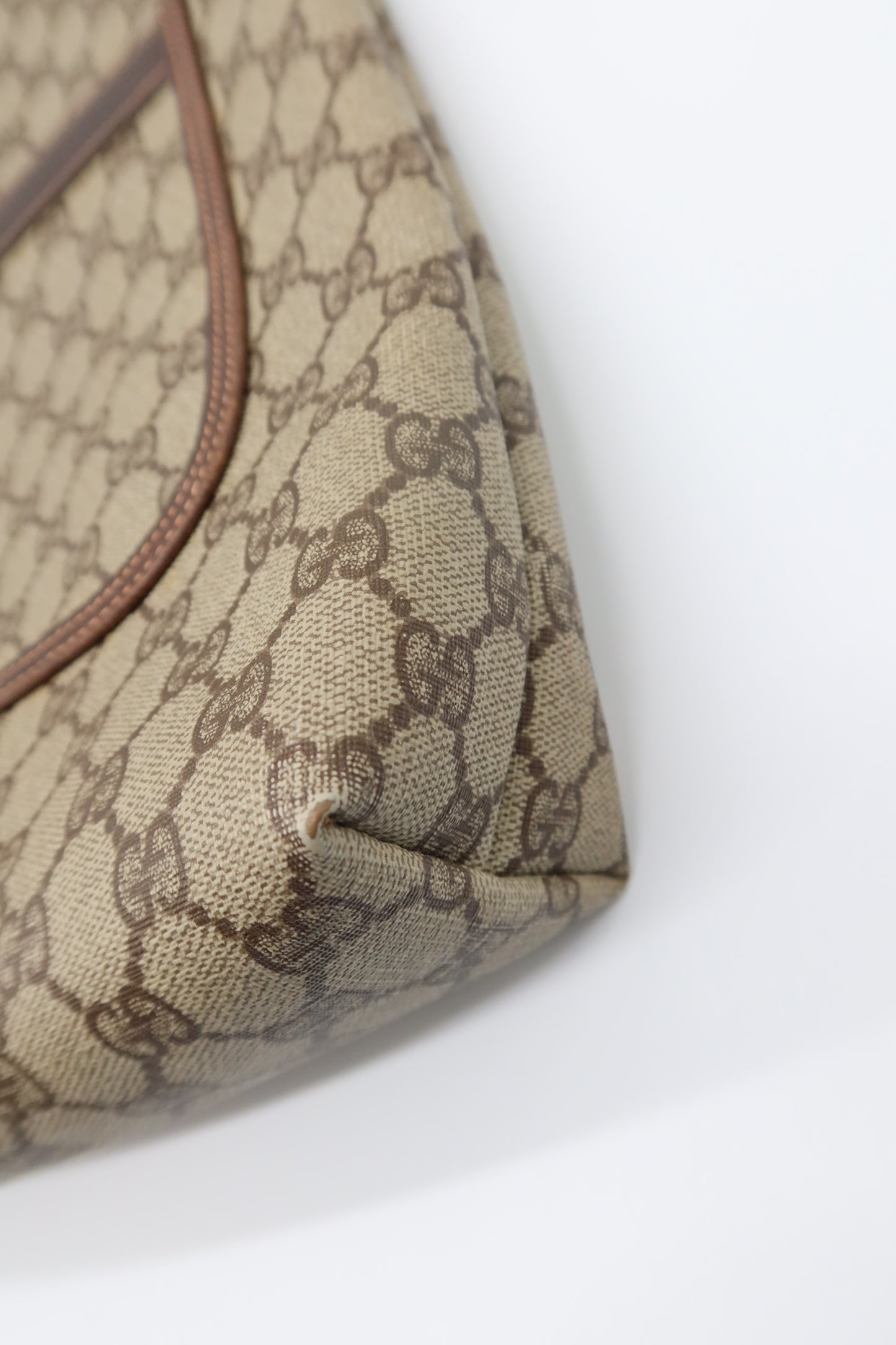 Gucci GG Supreme Tote