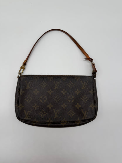 LV Vintage Monogram Pochette