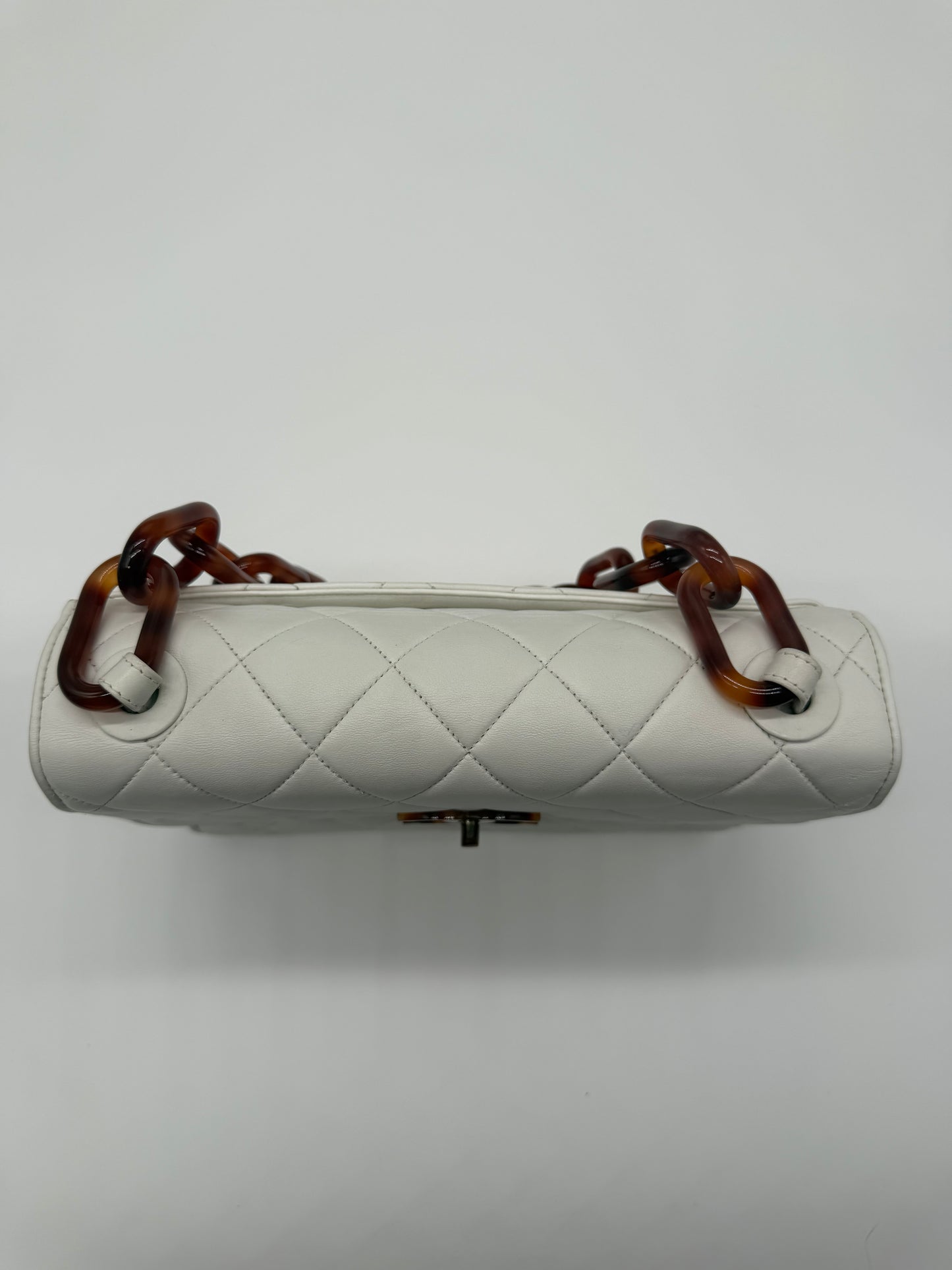 1994 Chanel White Lambskin Tortoiseshell Resin Chain Flap Bag