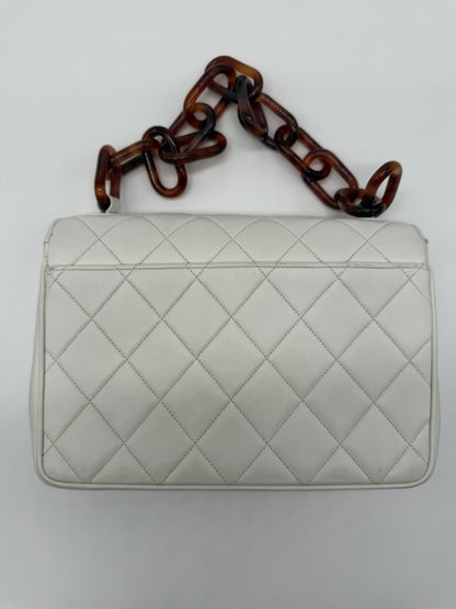 1994 Chanel White Lambskin Tortoiseshell Resin Chain Flap Bag