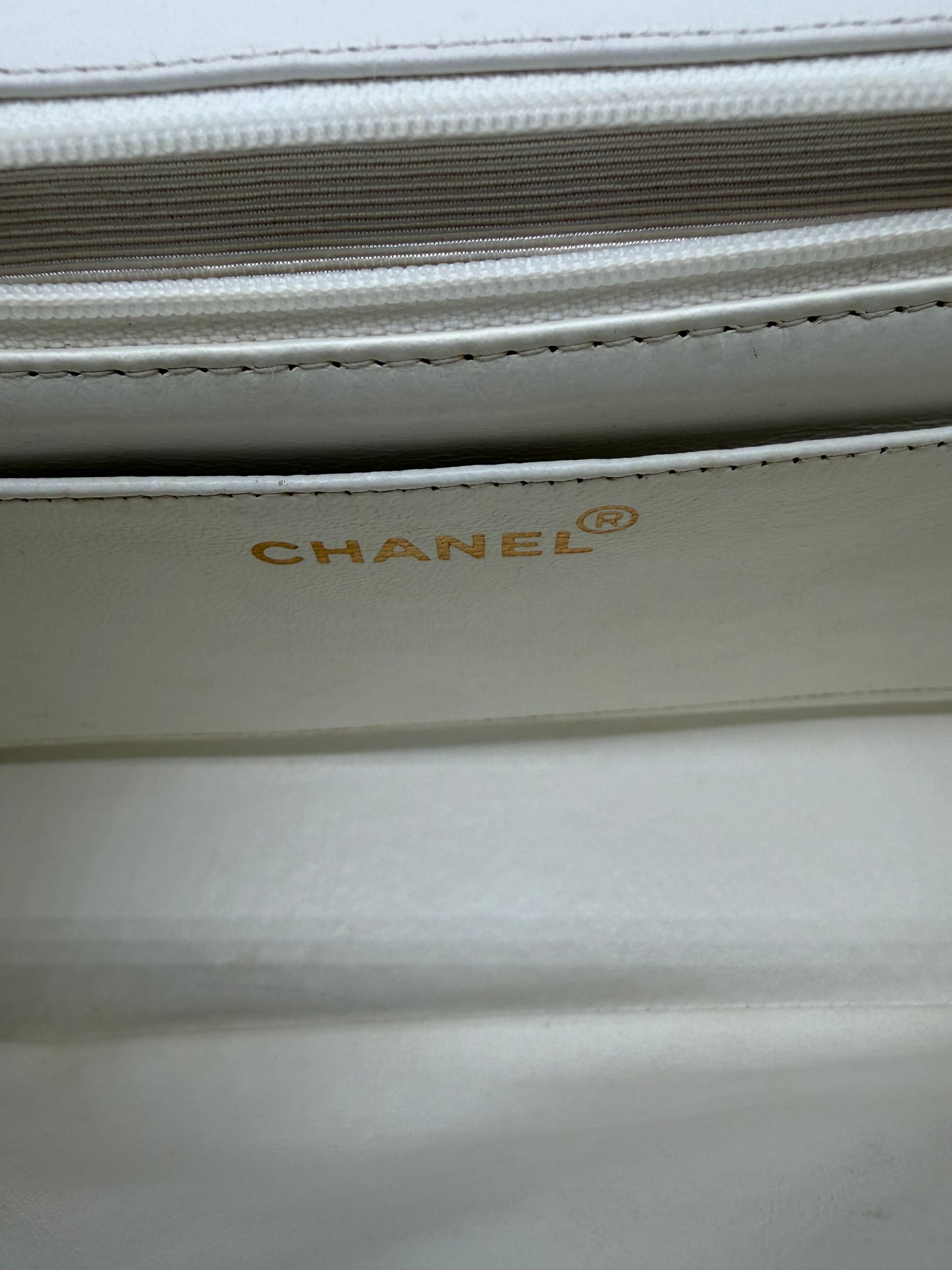 1994 Chanel White Lambskin Tortoiseshell Resin Chain Flap Bag