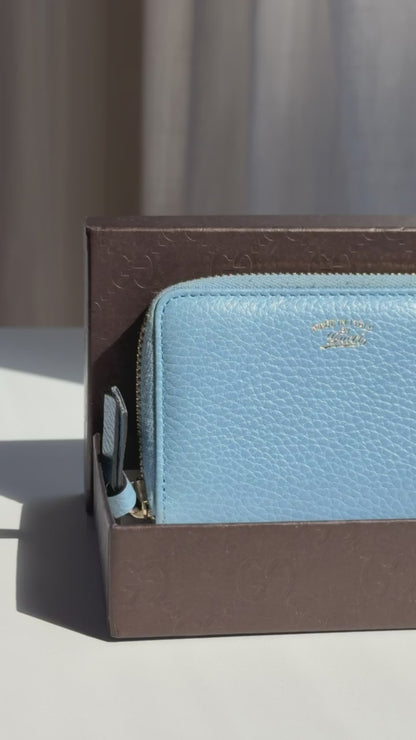 Gucci Calfskin Fold Zip Wallet
