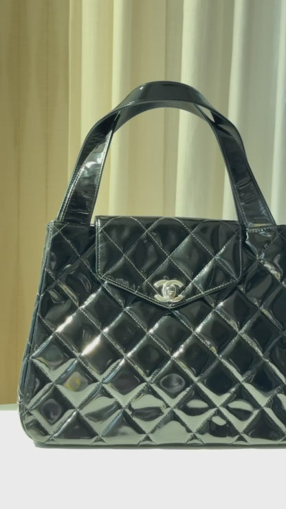 Vintage Chanel Quilted CC Turnlock Bag
