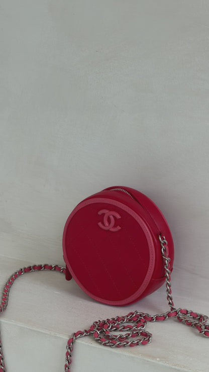 2019 Chanel Red/Pink Lambskin Round Crossbody
